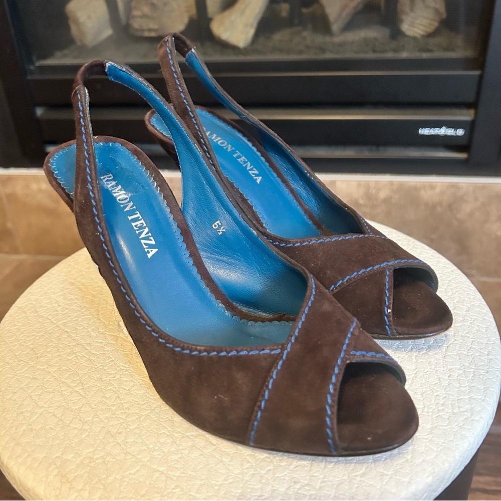 Ramon Tenza Women's Brown and Blue Peep Toe 3.5’ Slingbacks Size 5.5